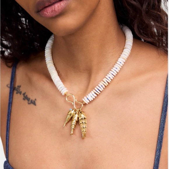 NWOT Madewell Beaded Fish Statement Necklace - Picture 1 of 6